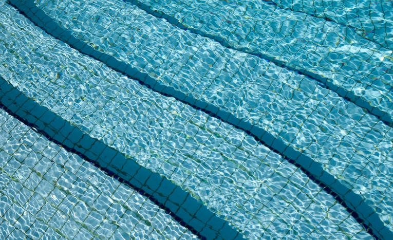 Robot Pool Cleaners: The Complete UK Buying Guide Robot Pool Cleaners: The Complete UK Buying Guide